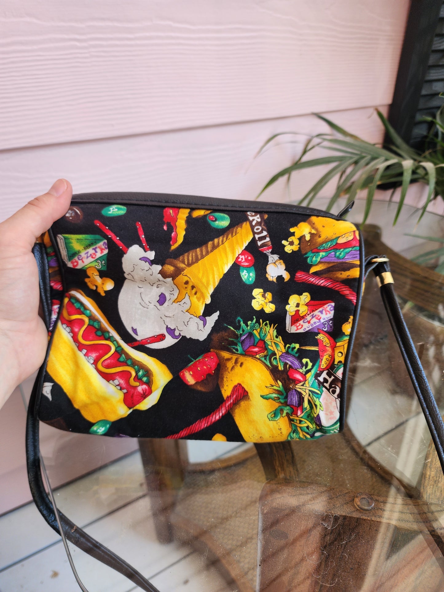 Graphic Food Purse |