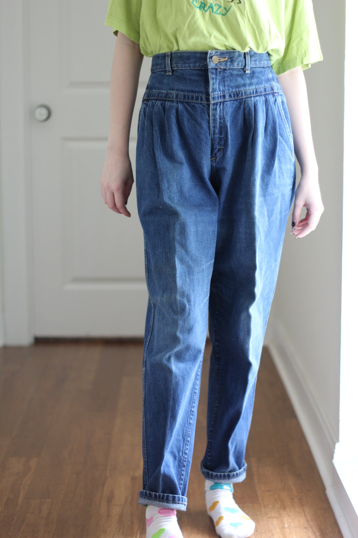 Vintage Pleated Jeans | Size S